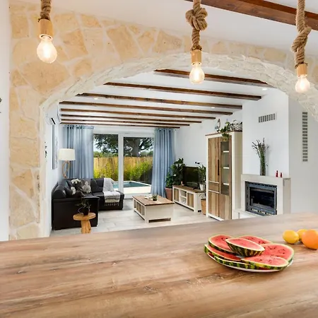 Paesana Heritage House